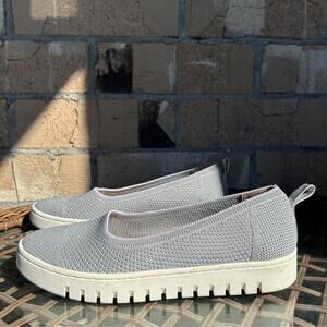 Vionic uptown skimmer kitten slip on shoes size 8.5
